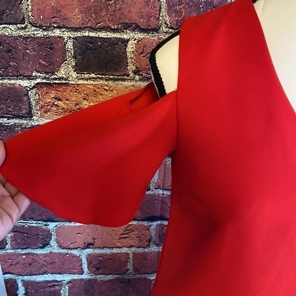 RW&CO Red Cold Shoulder V-neck Mini Shift Dress with Pockets Size XS - Picture 10 of 13